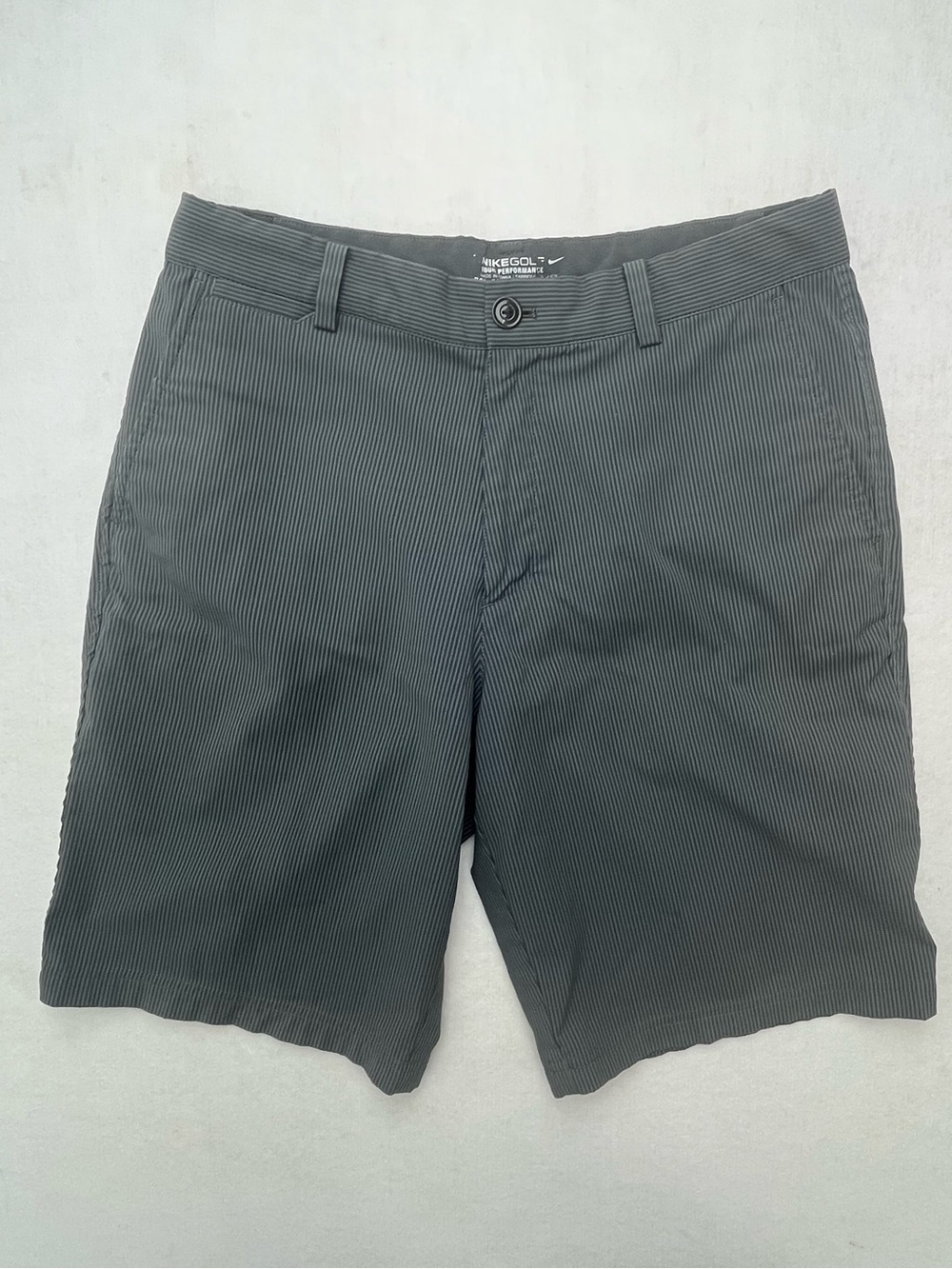 Nike Mens Golf Tour Performance Gray Pinstripe Flat Front Dri-FIT Shorts Size 32